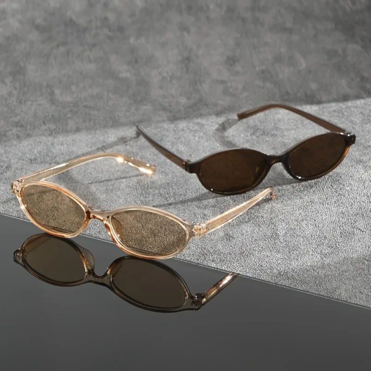 Gafas de sol ovaladas de plástico con protección UV400