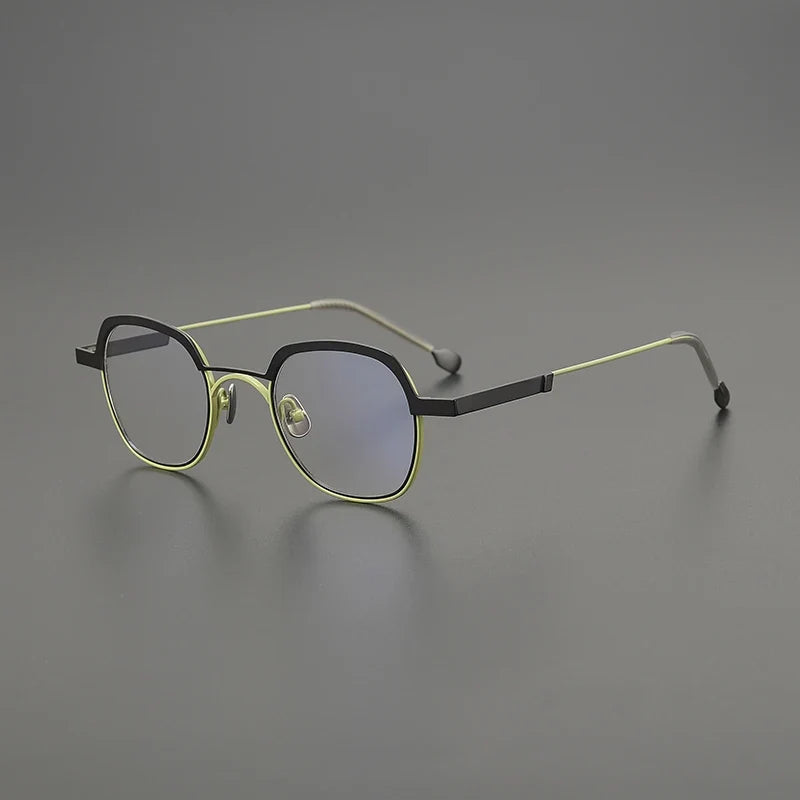 Gafas geométricas de titanio color mostaza