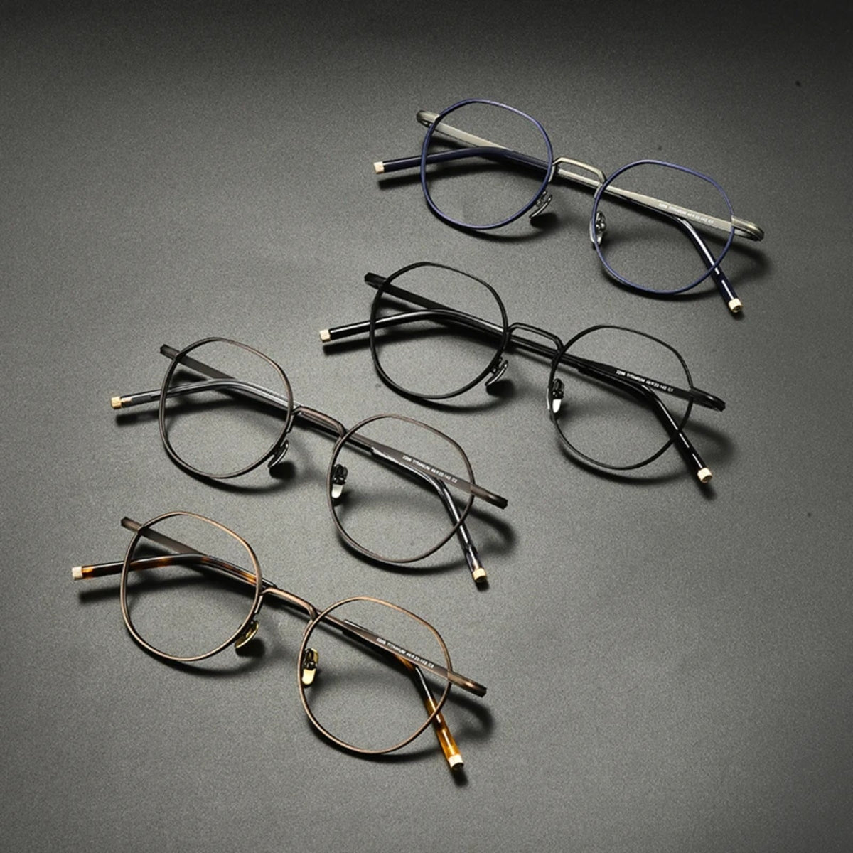 Gafas redondas de titanio japonés