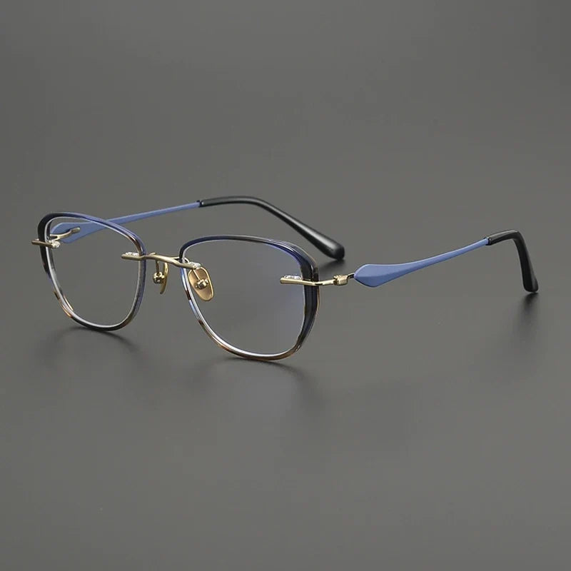 Gafas de ojo de gato de titanio con estampado de carey