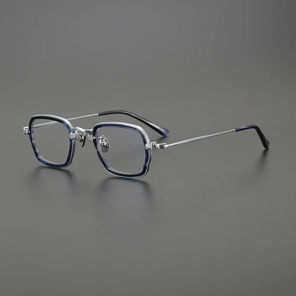
Montura cuadrada de acetato y titanio en dos tonos - Imagen 5