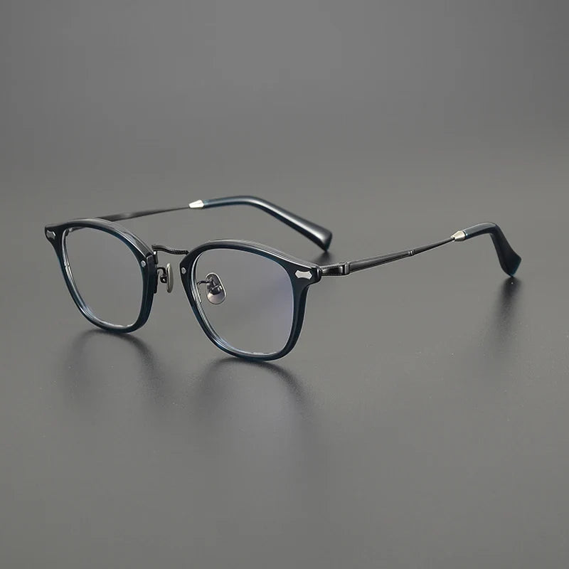 
Montura cuadrada de acetato y titanio - Verde oliva