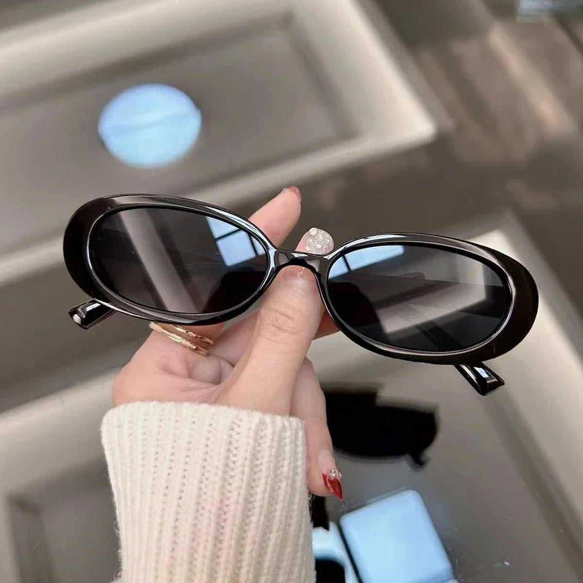 
Gafas de sol ovaladas de plástico con estampado de leopardo