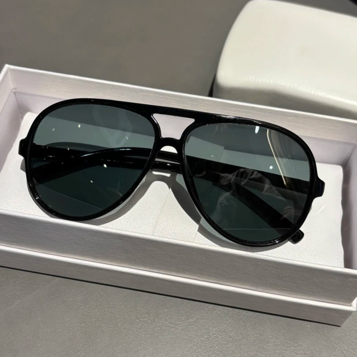 
Gafas de sol polarizadas de plástico tipo aviador con protección UV400 - Negro