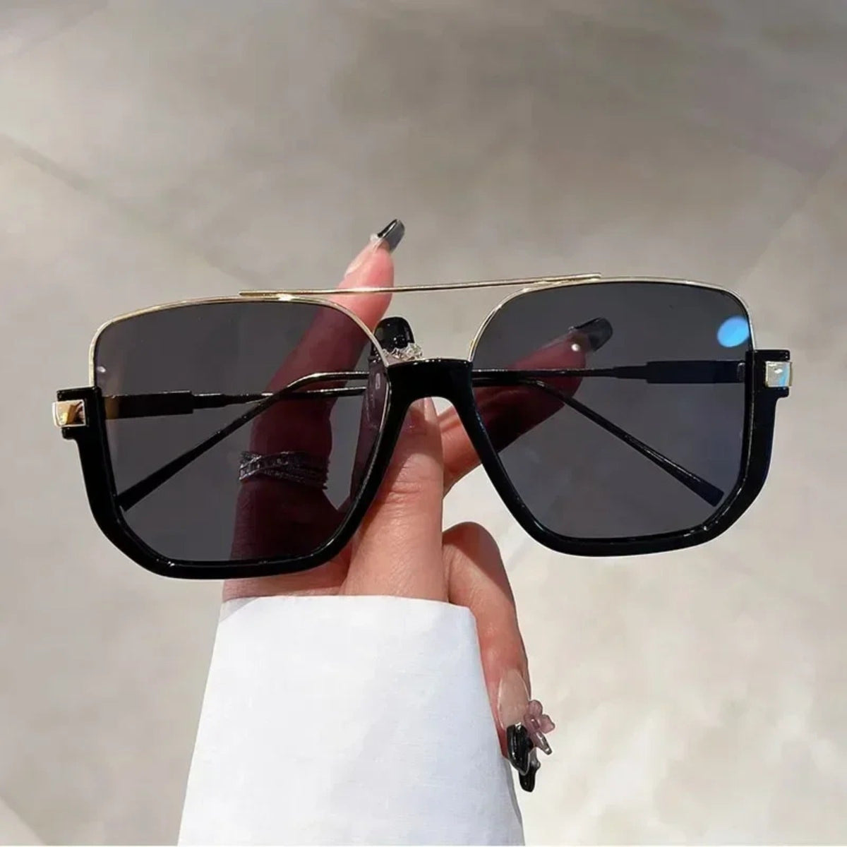 
Gafas de sol cuadradas oversize con montura de aleación y protección UV400