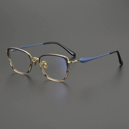 
Gafas de titanio estilo ojo de gato