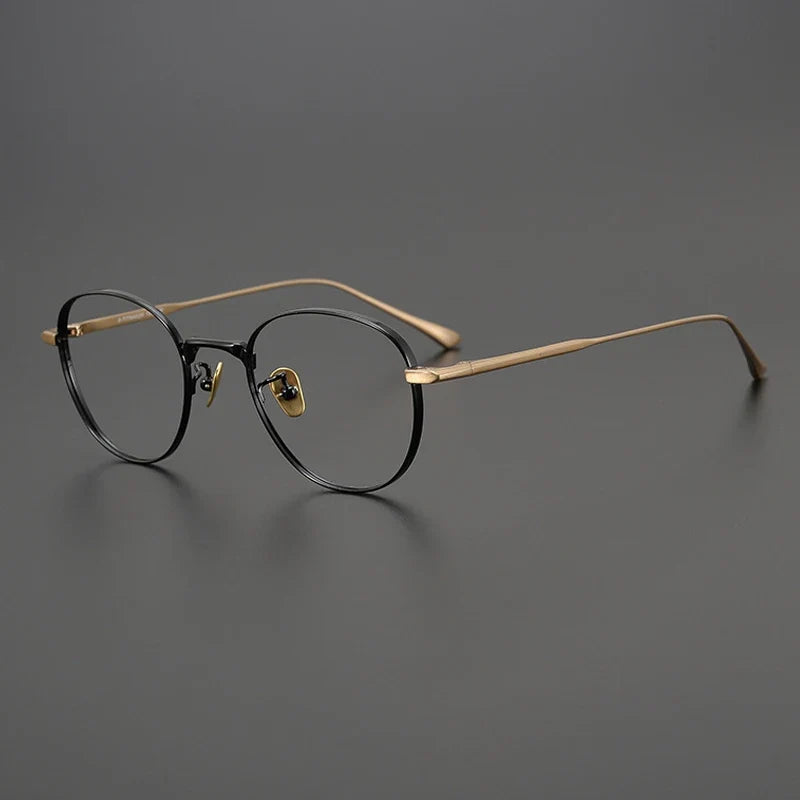 
Gafas geométricas pequeñas de titanio