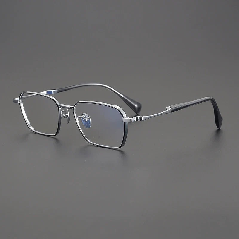 
Gafas cuadradas grandes de titanio - plata