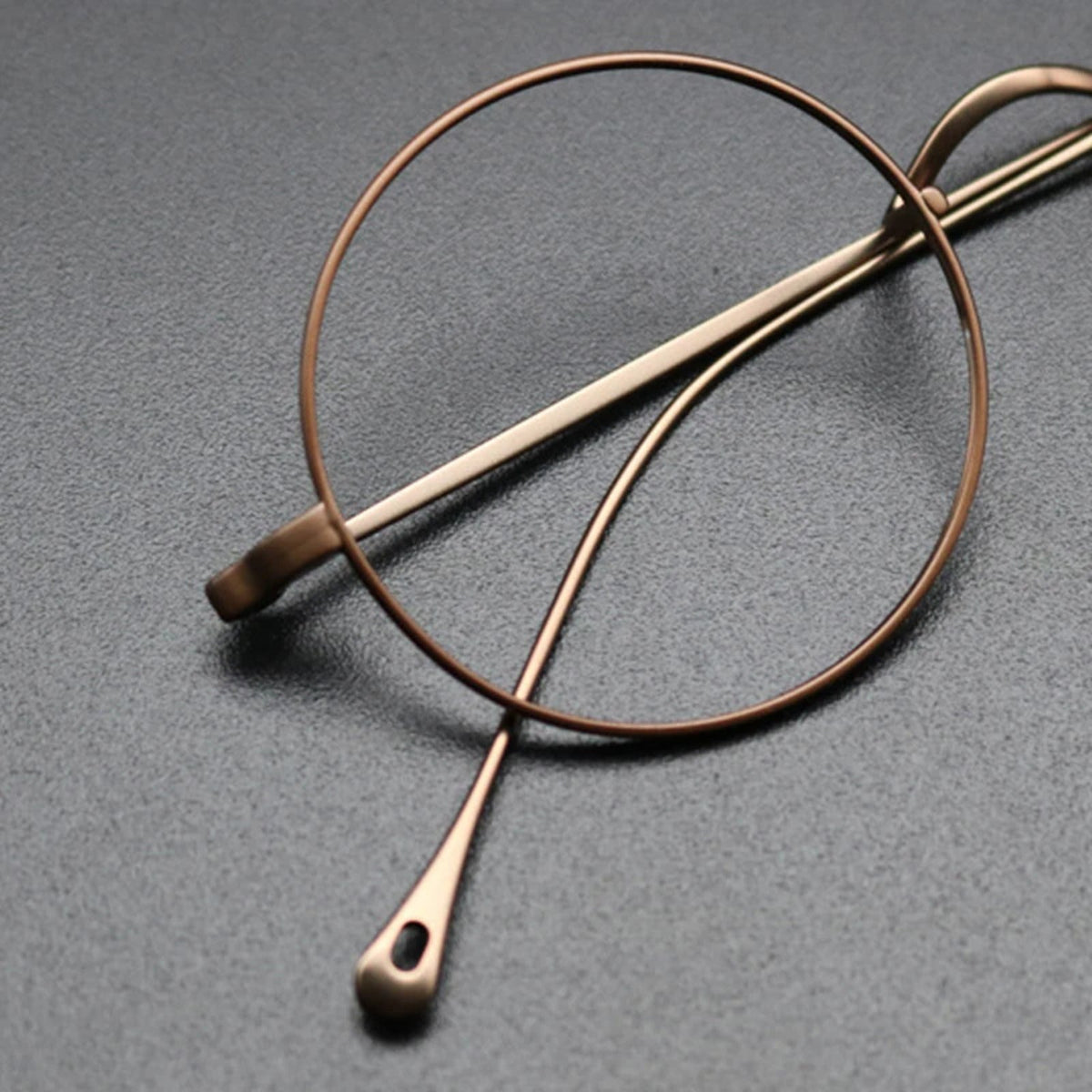 
Gafas redondas de titanio de tamaño pequeño