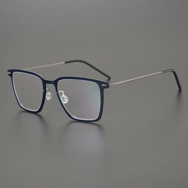 
Gafas cuadradas de titanio transparente