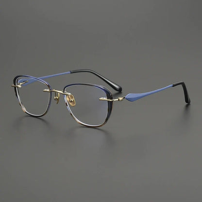 
Gafas de ojo de gato de titanio con estampado de carey