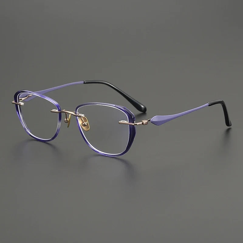 
Gafas de ojo de gato de titanio con estampado de carey - Morado