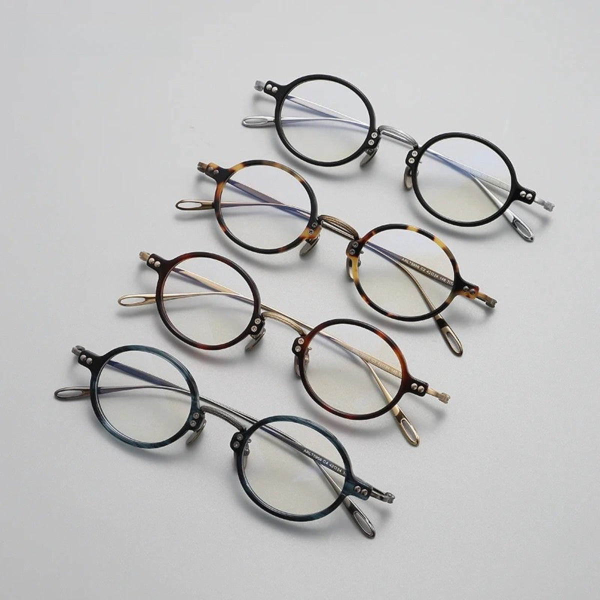 
Gafas redondas de acetato y titanio de tamaño pequeño