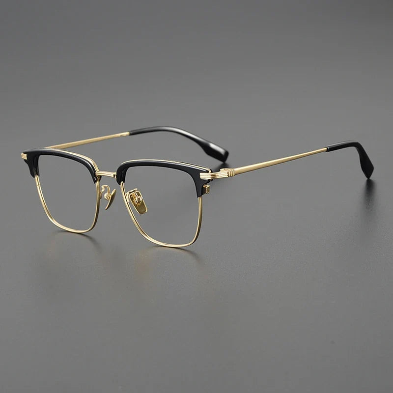 
Gafas cuadradas estilo Browline de titanio coreano