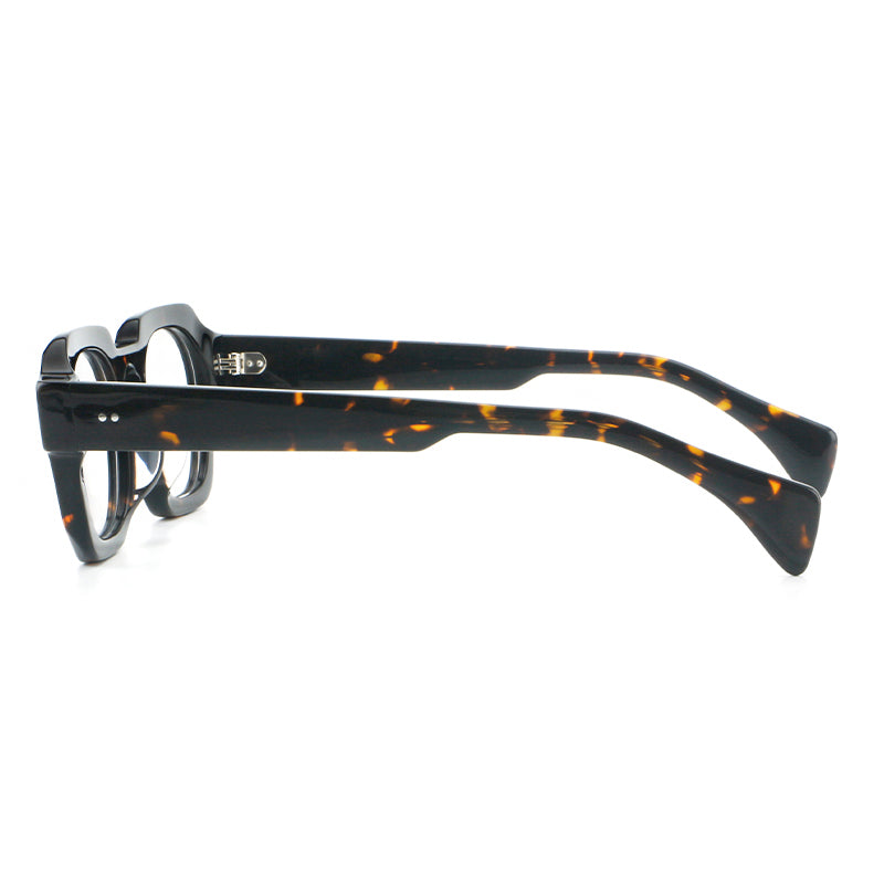 
Monturas de gafas retro cuadradas de acetato con bordes gruesos esculpidos y remaches en las esquinas