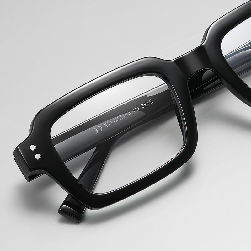 
Monturas de gafas cuadradas y gruesas con aros completos y detalles de doble remache