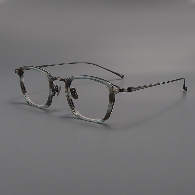 
Monturas de gafas rectangulares de titanio con esquinas redondeadas y patillas de metal delgadas