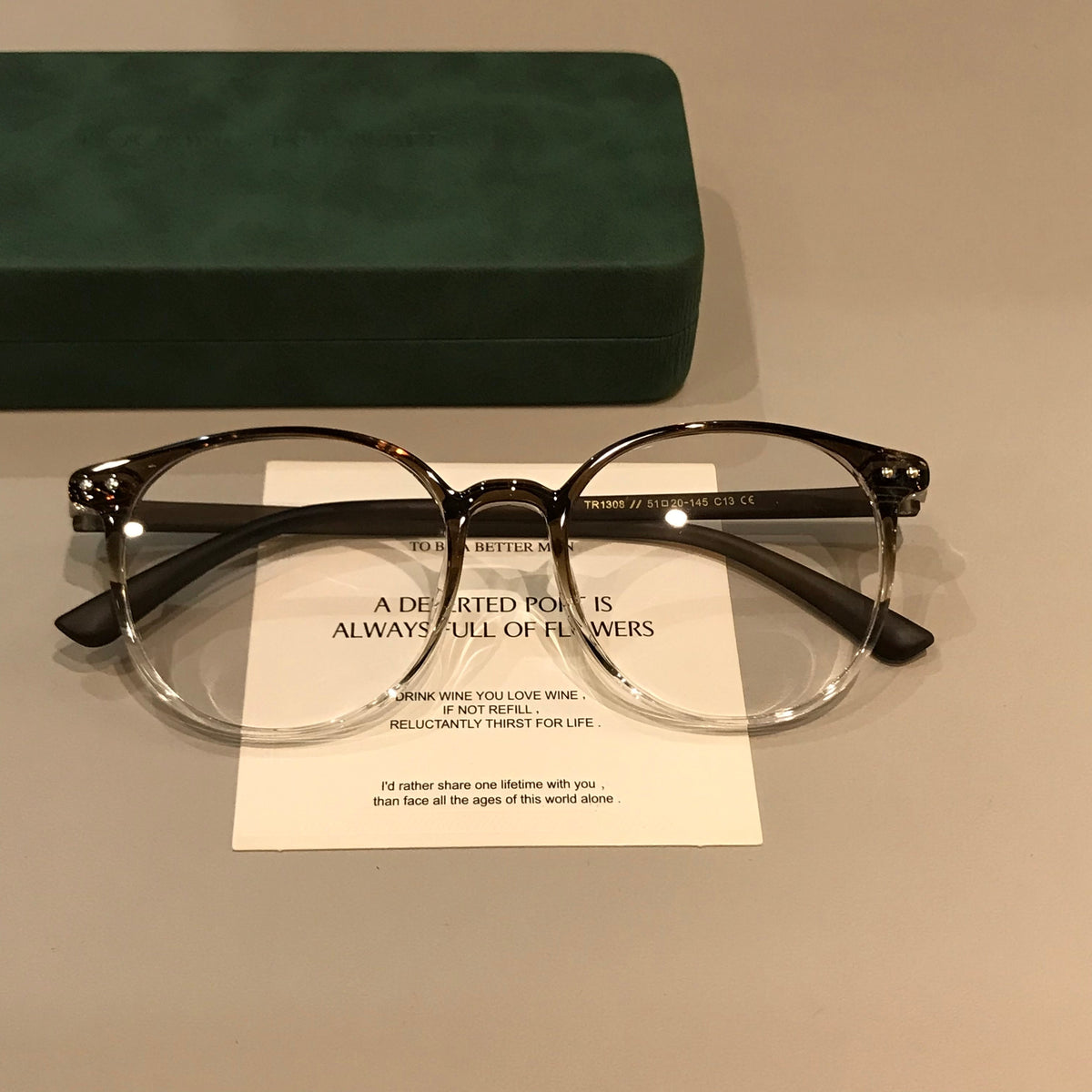 
Monturas de gafas ovaladas con construcción TR, marrón café degradado o negro