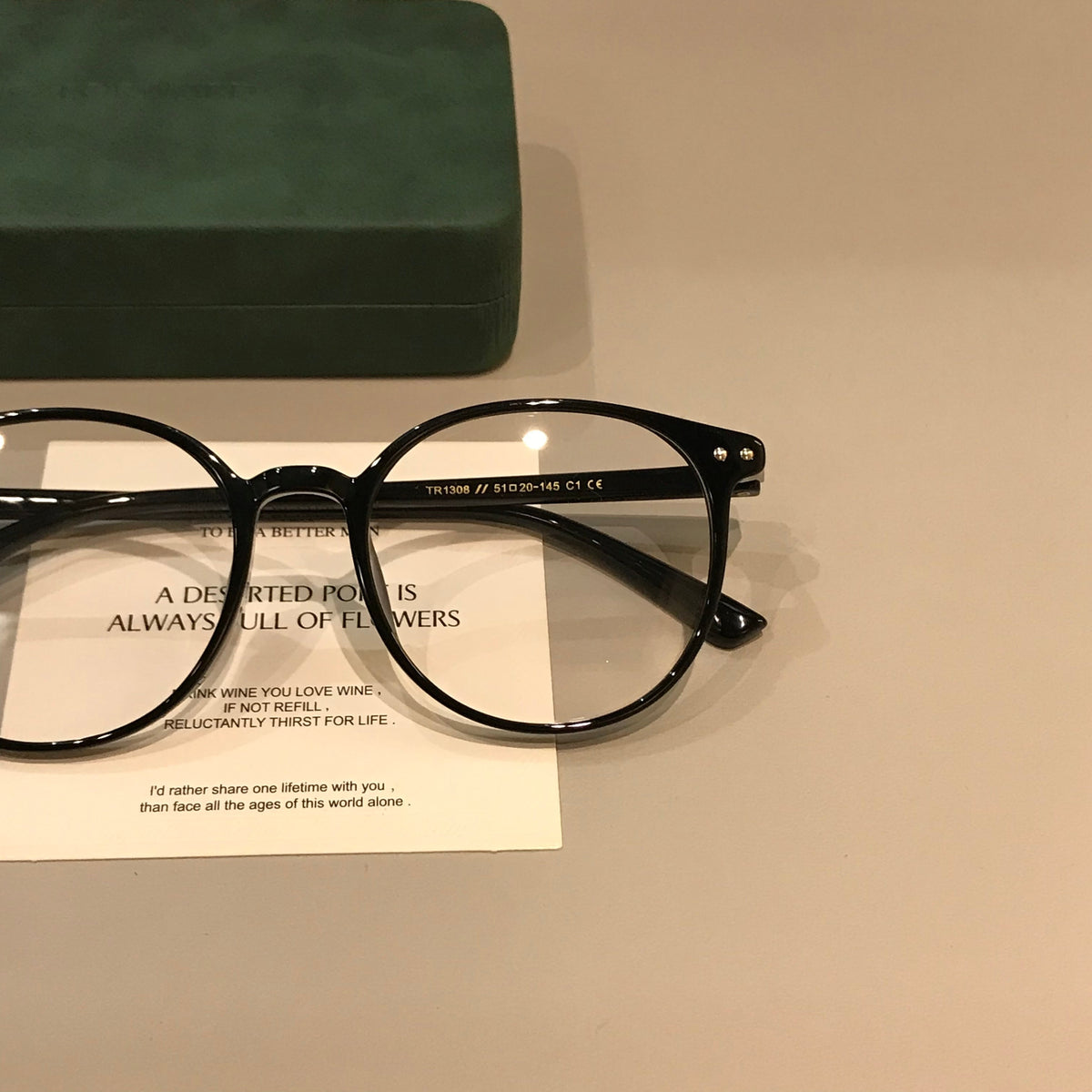 
Monturas de gafas ovaladas con construcción TR, marrón café degradado o negro - Imagen 6