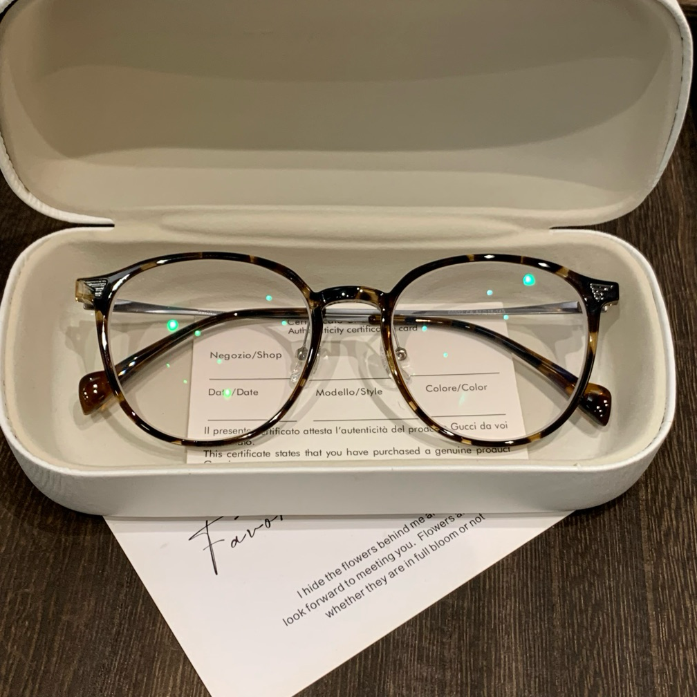 
Monturas de gafas redondas con aros y varillas delgados, carey, negro o transparente