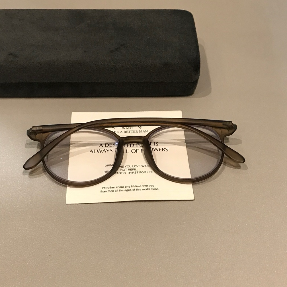 
Monturas de gafas redondeadas de gran tamaño con acabado mate, color marrón té - Imagen 5