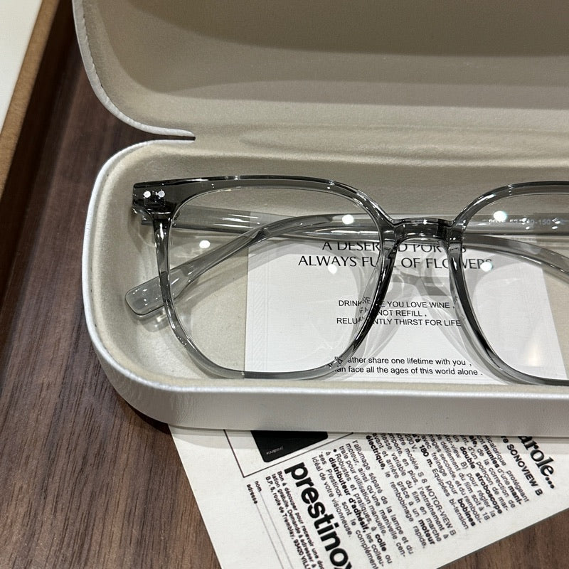 
Monturas de gafas cuadradas redondeadas de gran tamaño, azul grisáceo hielo, negro degradado o marrón frío - Imagen 4