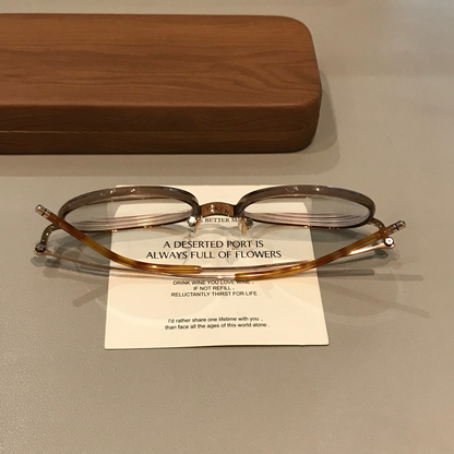 
Monturas de gafas redondas con a ros finos, gris transparente o marrón té frío - Imagen 4