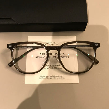 
Monturas de gafas cuadradas redondeadas con detalles en las esquinas, color café latte o negro - Imagen 4