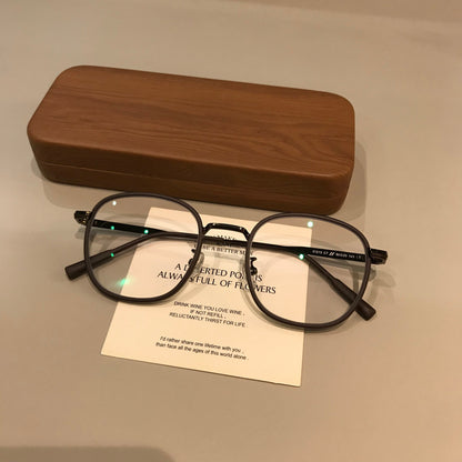 
Montura de gafas redonda con acabado mate y varillas delgadas, marrón moca - Imagen 5
