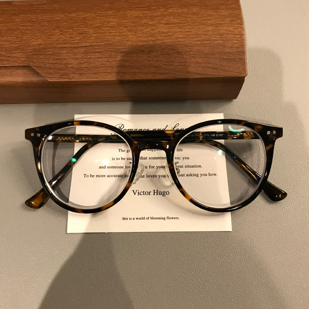 
Monturas de gafas redondas con detalles de remaches, color ámbar marrón y más colores - Marrón ámbar