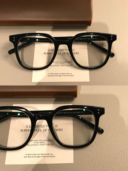 
Monturas de gafas geométricas cuadradas con esquinas angulares, acabados en negro o carey mate - Imagen 10