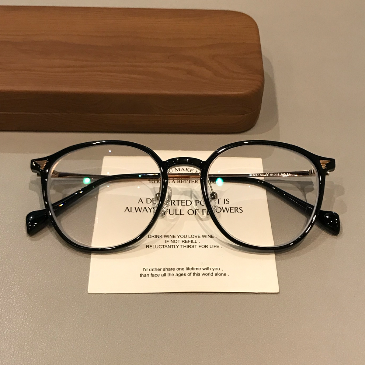 
Monturas de gafas TR90 con frente redondeado, negro, gris, marrón latte o negro/plata - Imagen 4