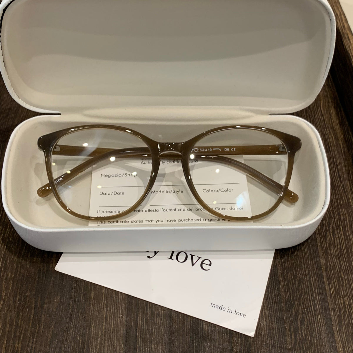 
Monturas de gafas cuadradas redondeadas con varillas delgadas y detalles en las esquinas, cinco colores - Imagen 6