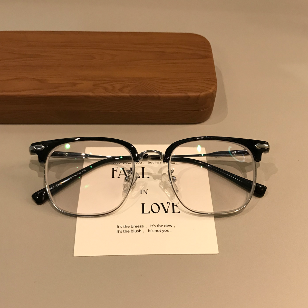 
Monturas de gafas estilo Browline para hombre con bordes inferiores en contraste, negro/dorado o negro/plateado - Negro/Plata