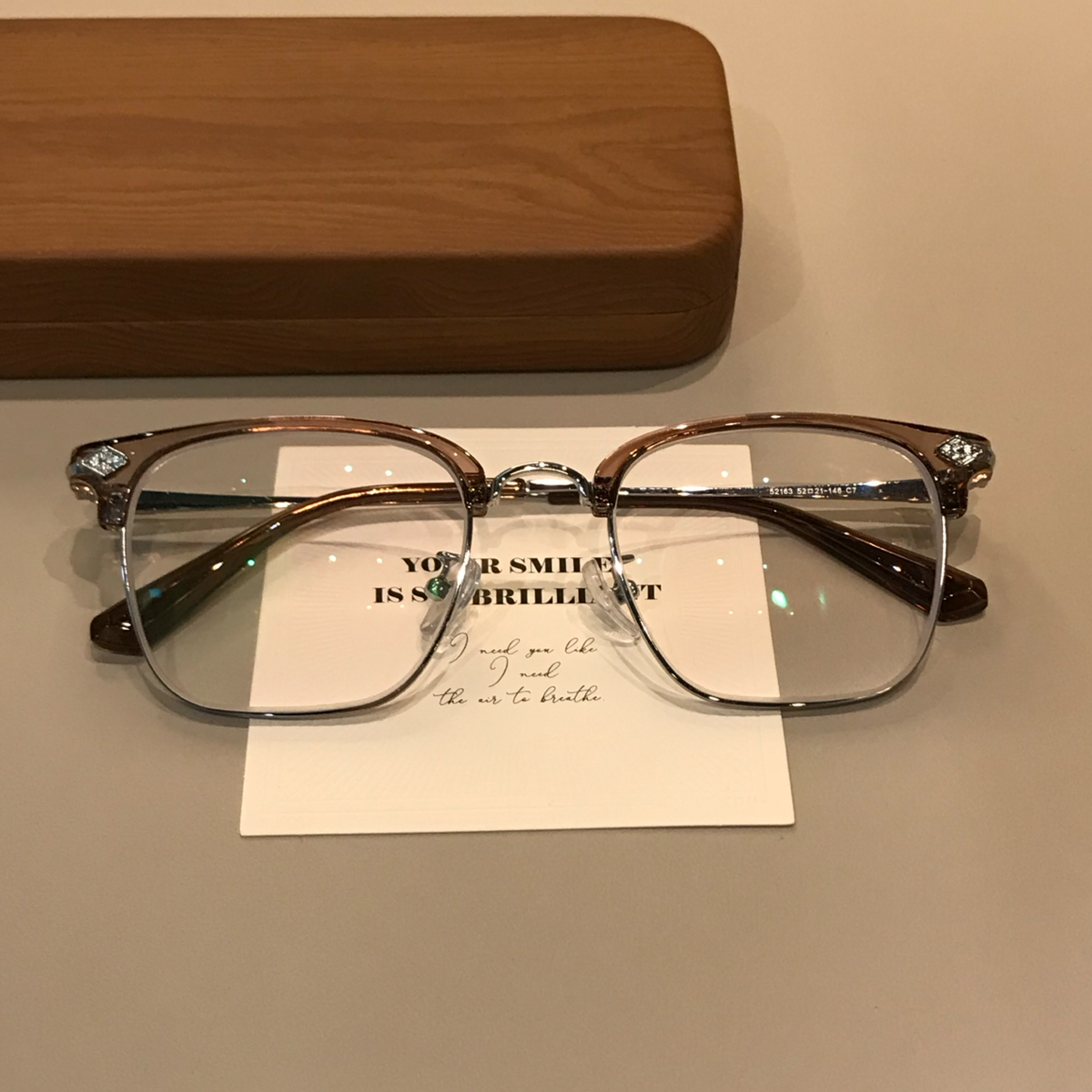 
Monturas de gafas Browline para hombre con frente rectangular, negro/plateado o marrón té frío