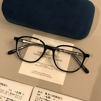 
Monturas de gafas cuadradas redondeadas para hombre con perfil fino, negras